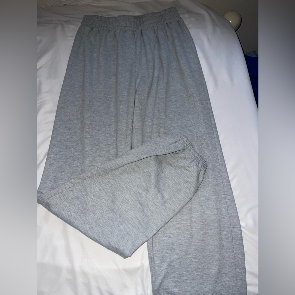 Grey sweat pants